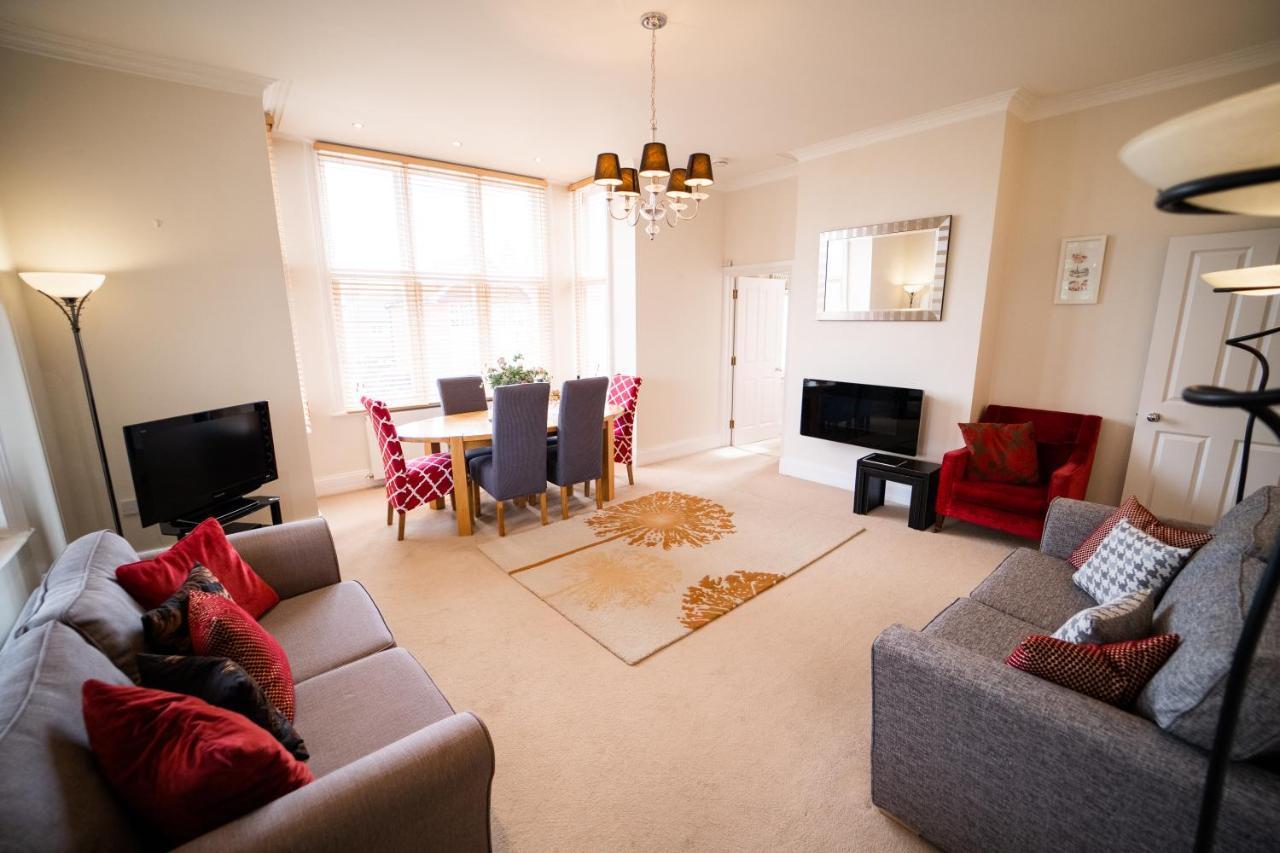 Tudor Villas Apartment, كرومر المظهر الخارجي الصورة